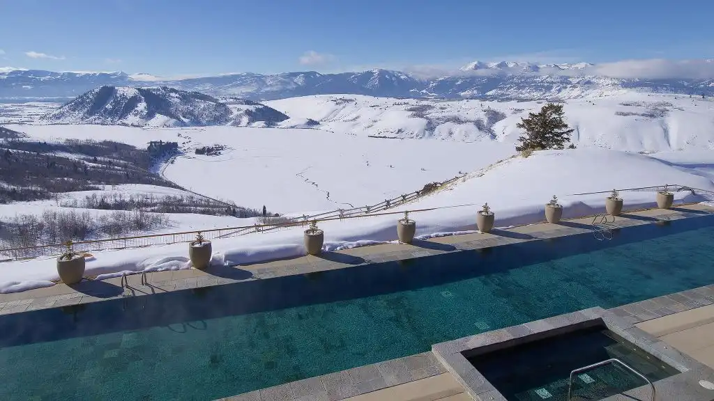 ultra-exclusive mountain retreats