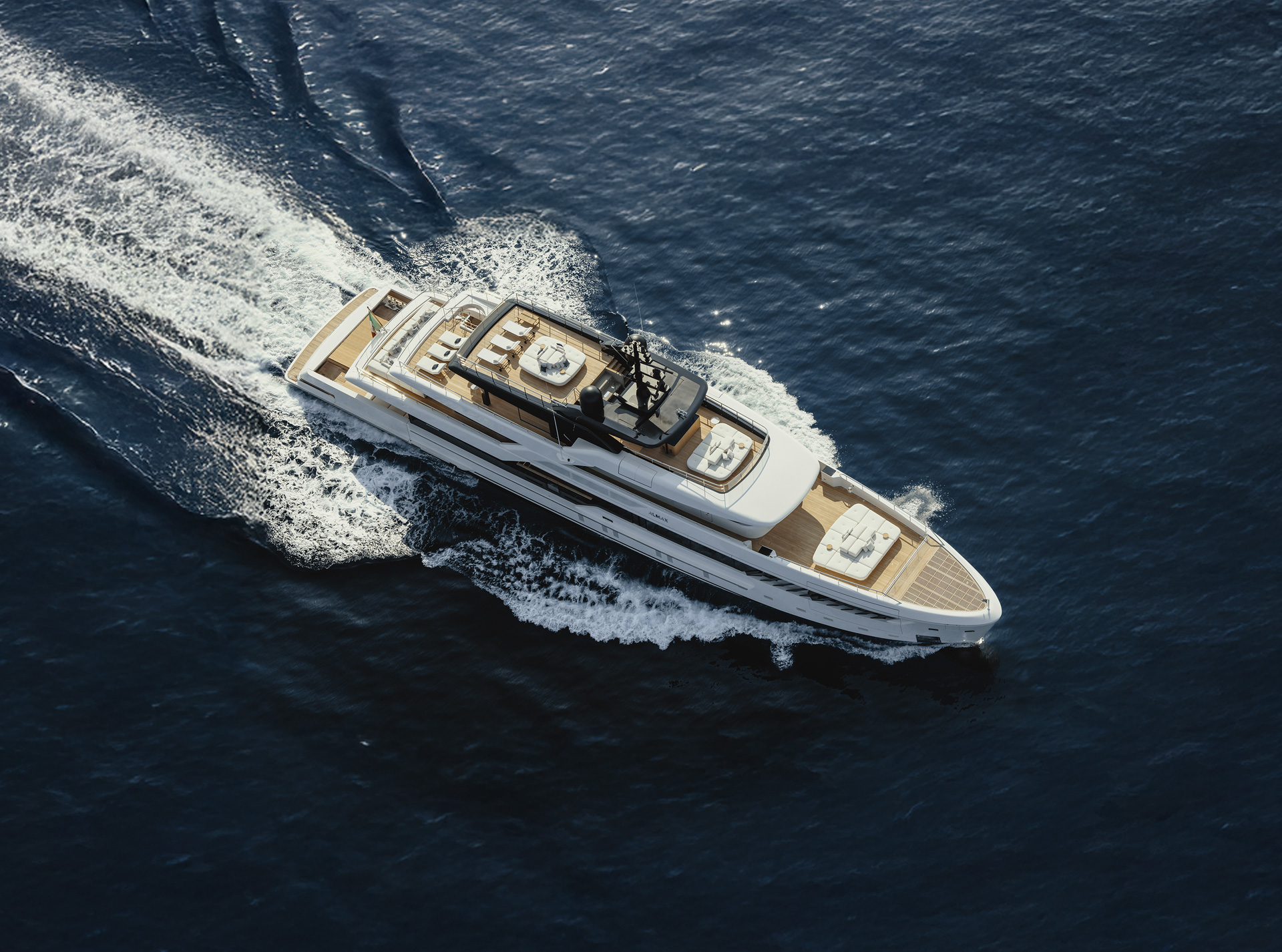 Overhead view of the Sanlorenzo 50Steel deck arrangement