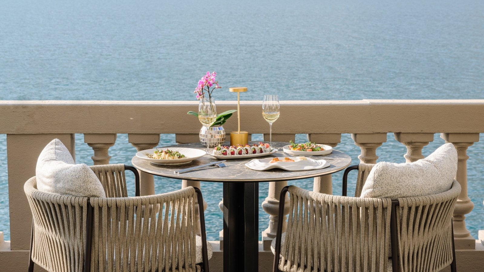 LARIA terrace dining beside Lake Como