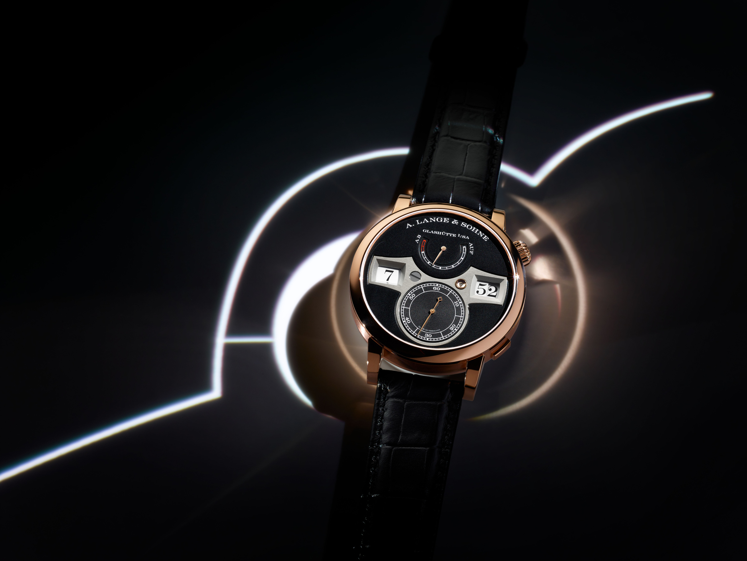 The pink-gold version in an official studio setting