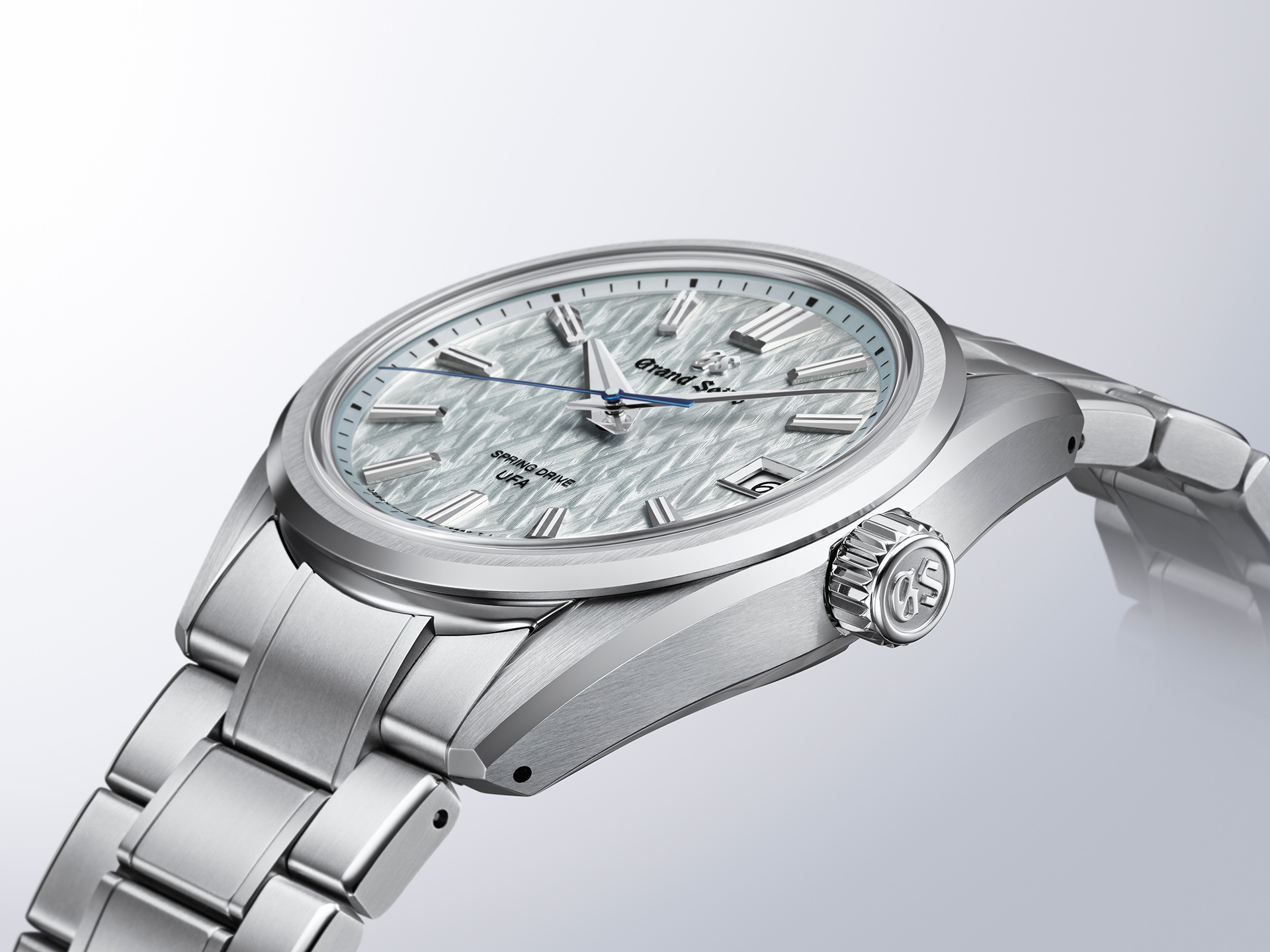 Official SLGB003 profile and dial close studio view