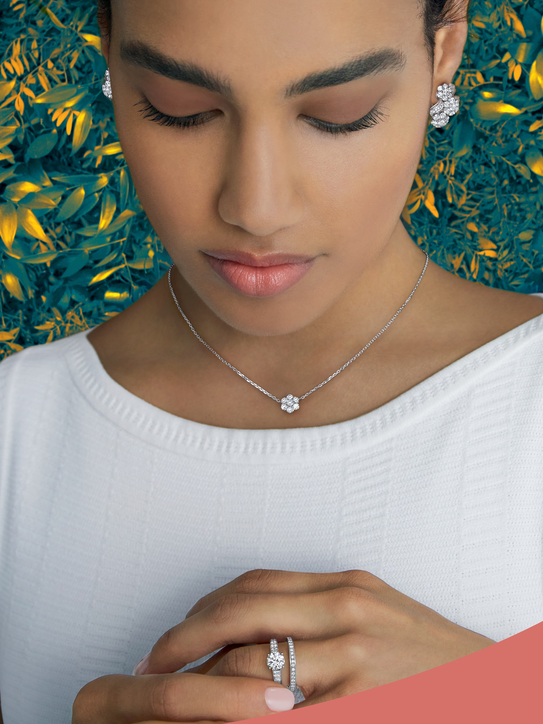 Fleurette jewellery worn in the official Van Cleef & Arpels portrait