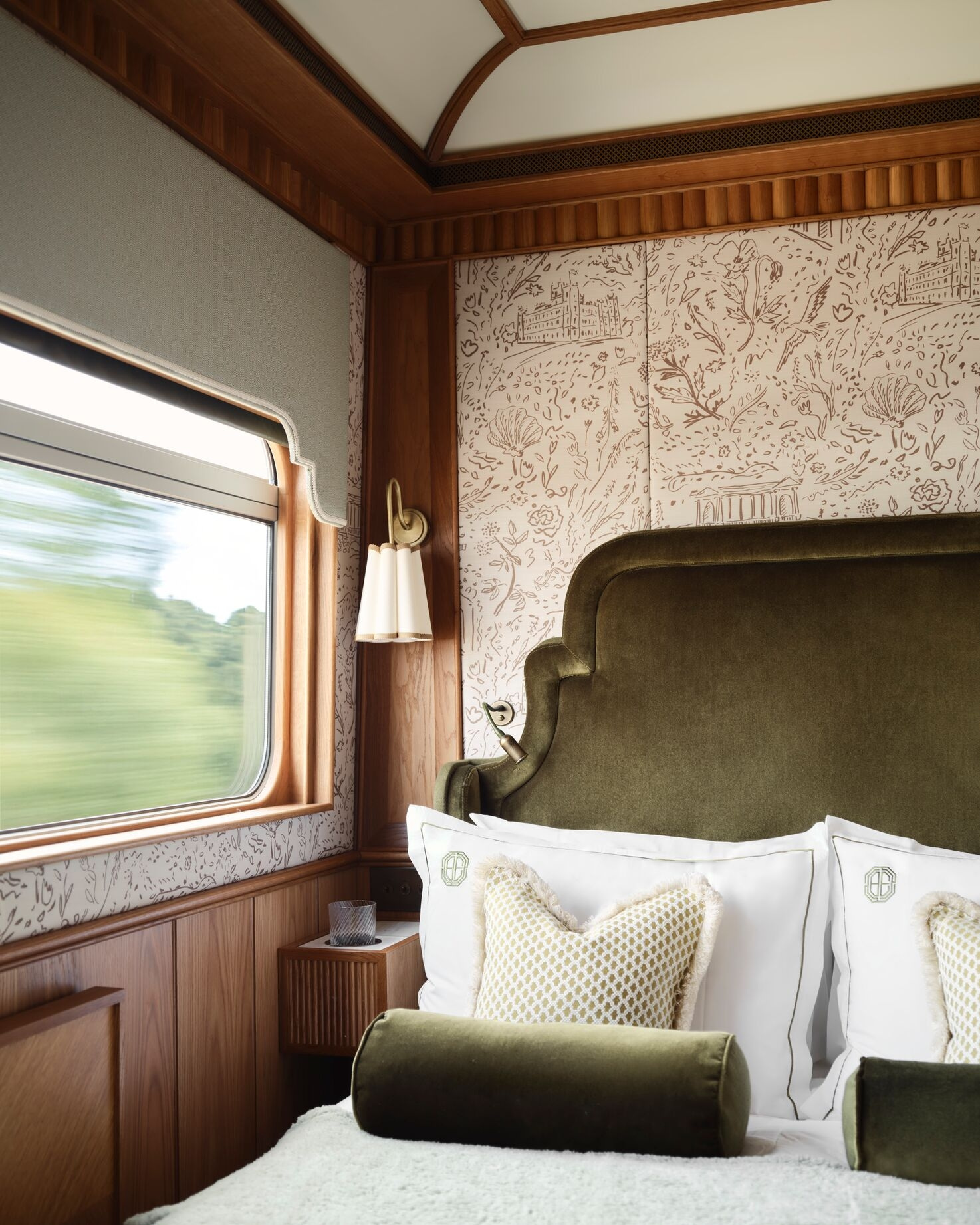 Double Cabin in its night-time configuration.