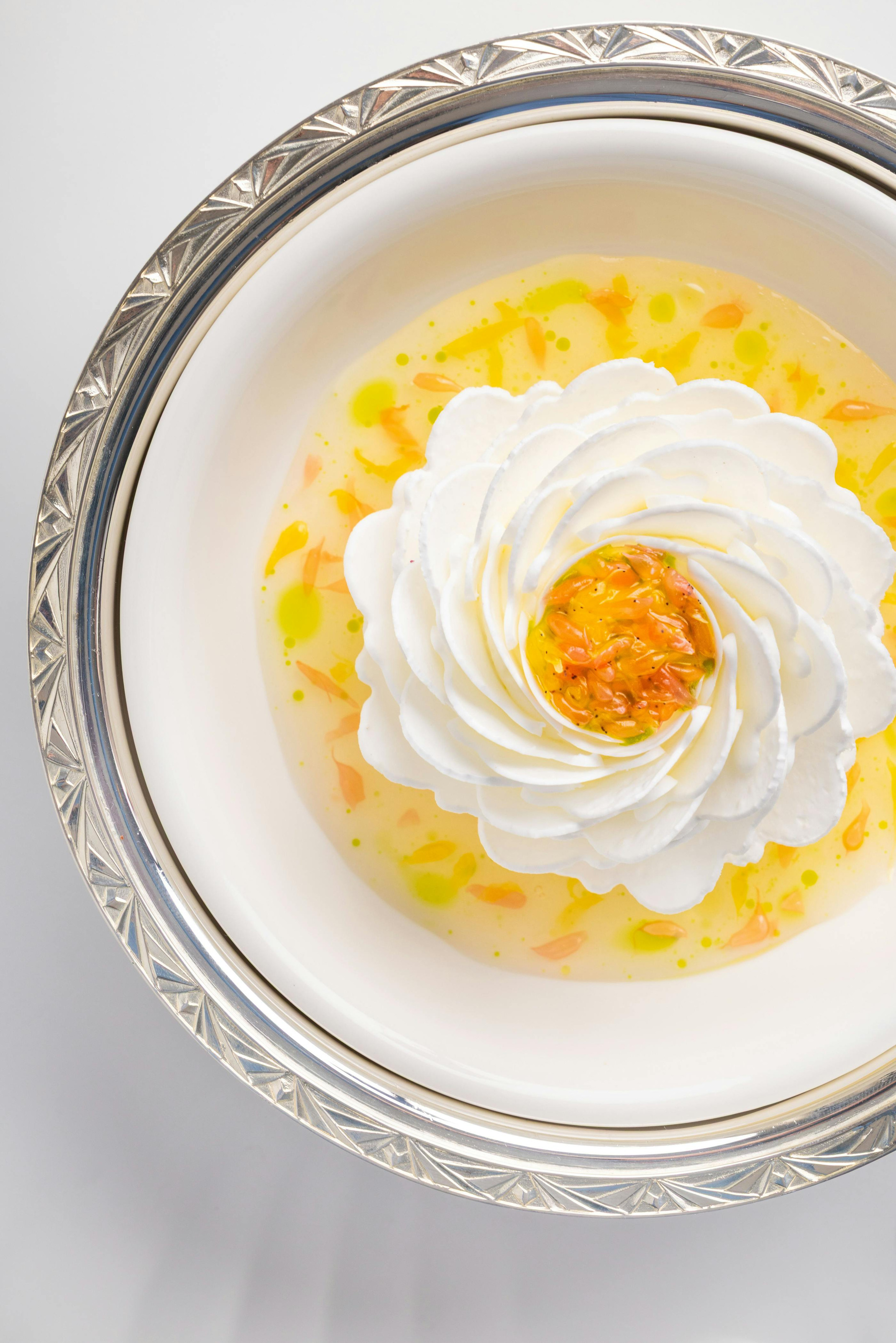 A dessert composition from the official Plénitude image sequence.