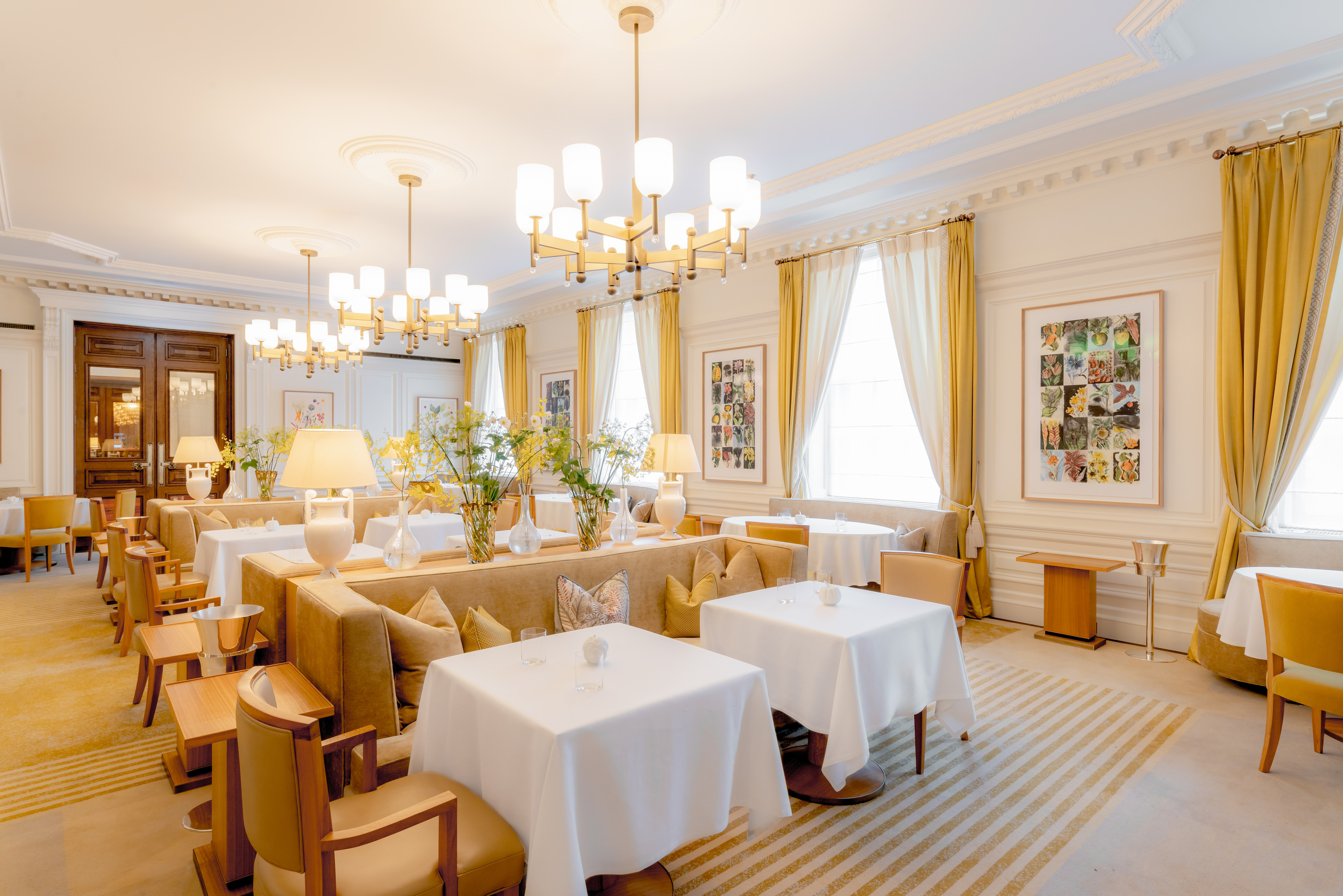 The dining room at Mauro Colagreco, Raffles London at The OWO.