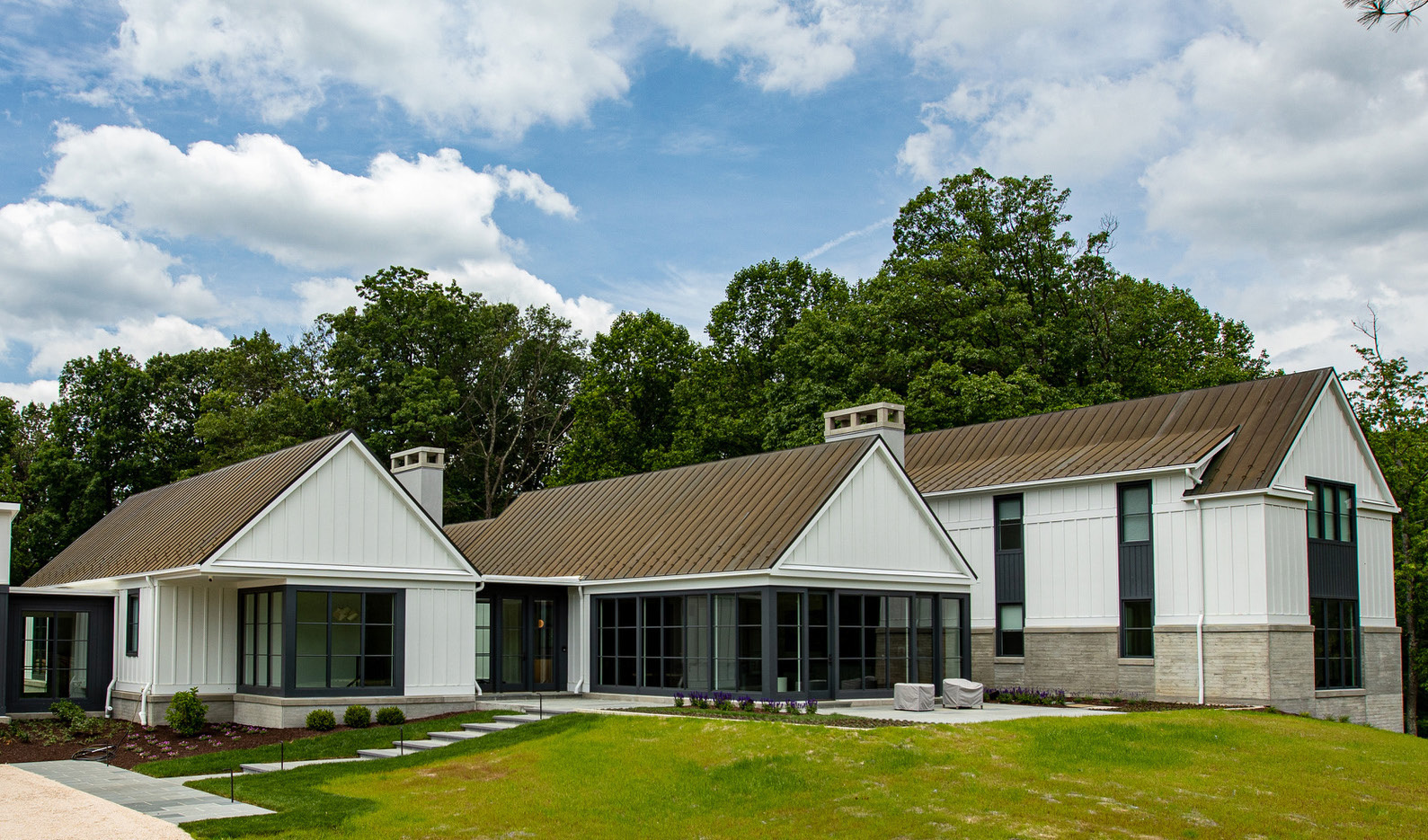 Exterior of the Modern Maryland Marvel residence in Baltimore, from the official project PDF.