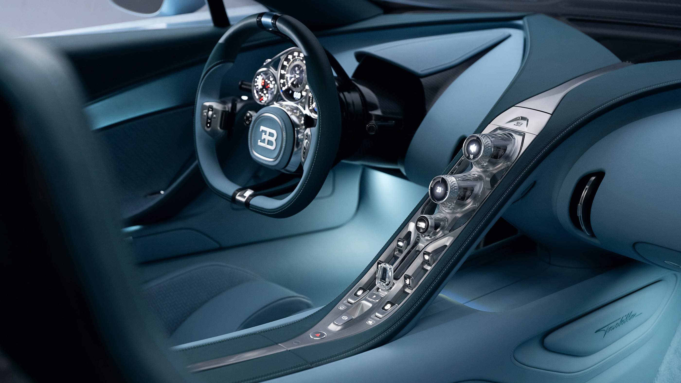 The instruments and centre spine in the documented blue interior presentation.