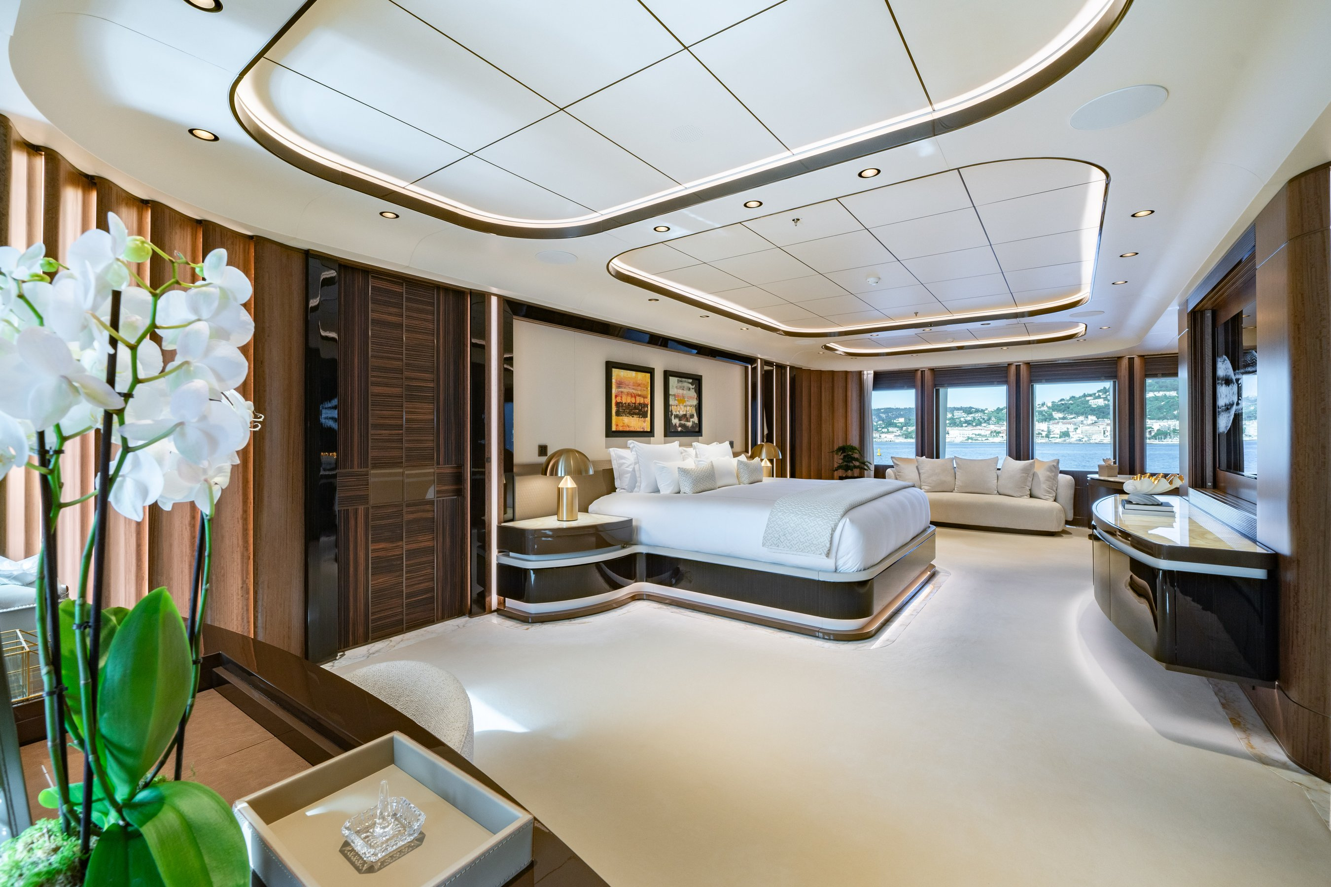 The main-deck master cabin identified in Burgess’s MALIA photographic sequence.
