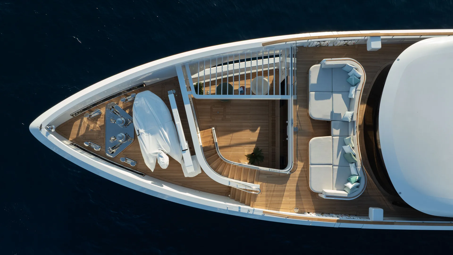 Overhead view of the Sirena 42M foredeck and the courtyard enclosed below its upper level.